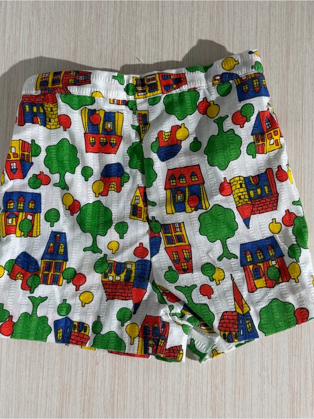 Vintage 70s House and Tree Pattern Shorts 4T